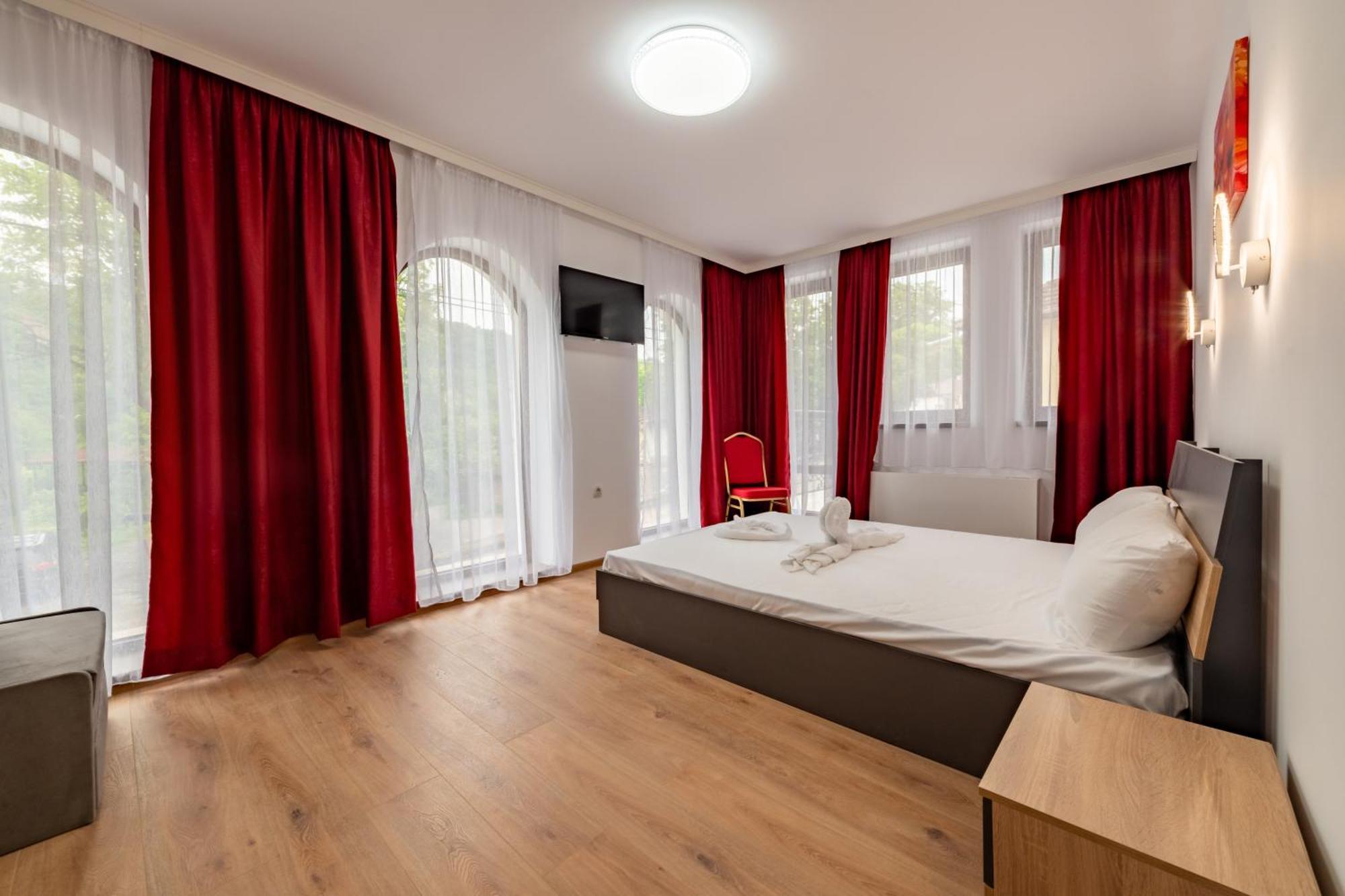 Ариа Hotel Veliko Tŭrnovo Exterior foto